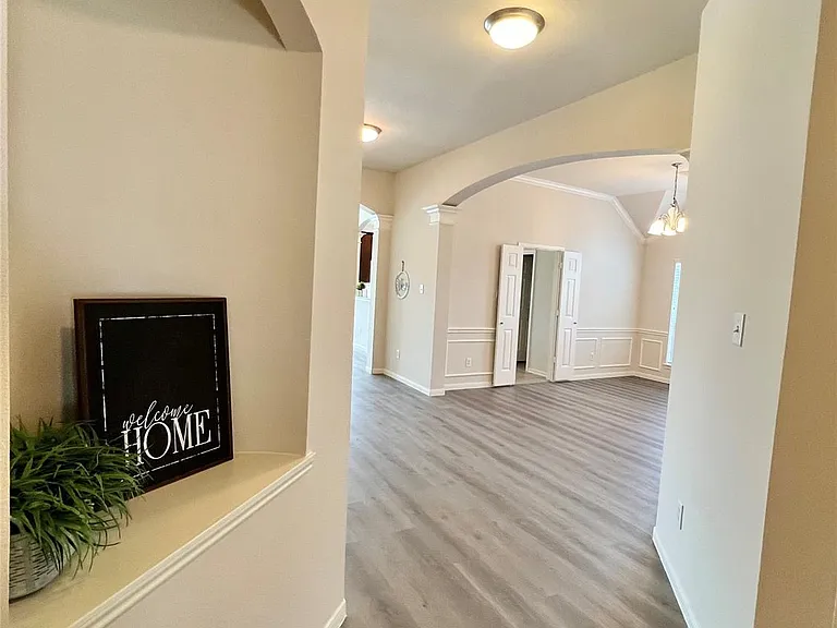 128 Emerald Loch Ln — Photo 4