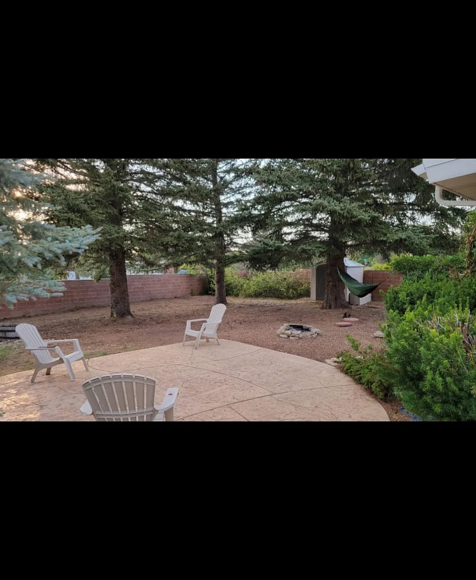 3100 Douglas St — Photo 2