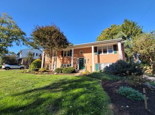 8227 Carrbridge Cir, Towson, MD 21204