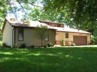 53700 Maplehurst St, South Bend, IN 46637