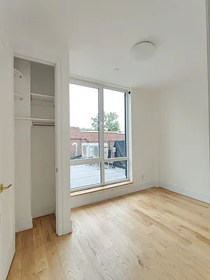 Rented by Signature Property Realty | media 12