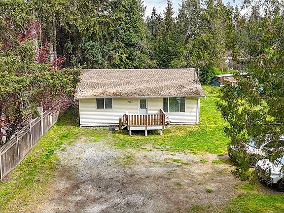 2nd image of 2168 Yellow Point Rd