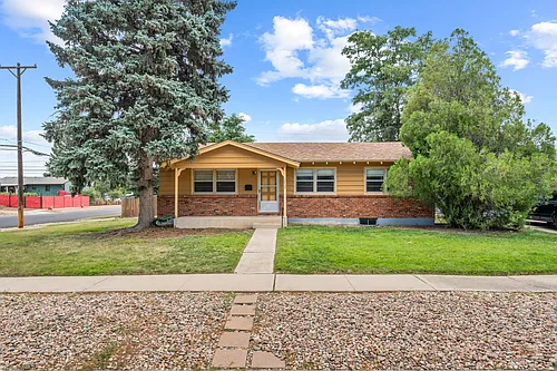 1713 Yuma St Photo 1