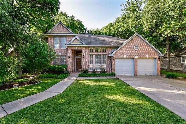 1st image of 3813 Royal Troon Dr