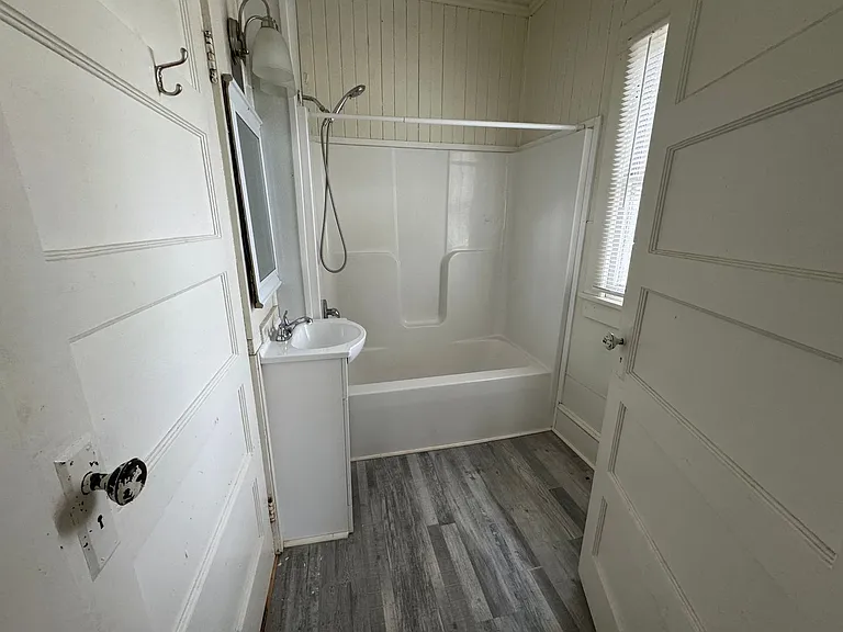 6110 Burkhalter Rd — Photo 8