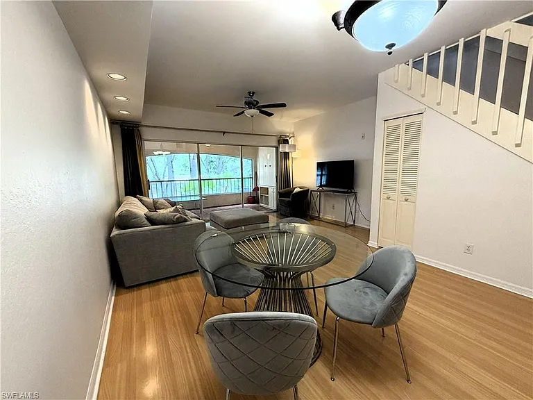 1018 Woodshire Ln #A209 — Photo 5