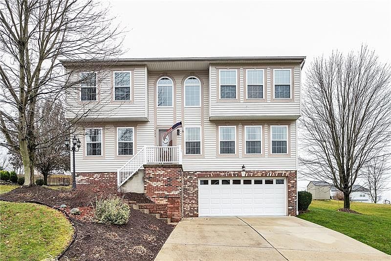 526 Grandshire Dr Cranberry Township PA 16066 Zillow