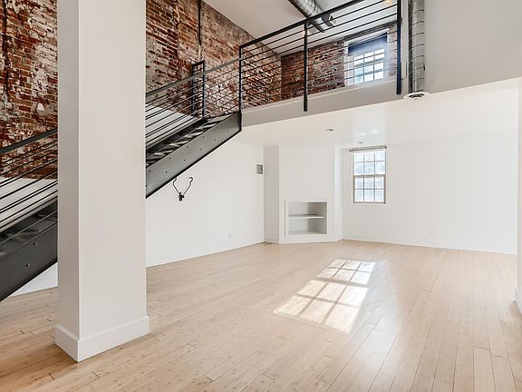 Living room/dining area & primary bedroom