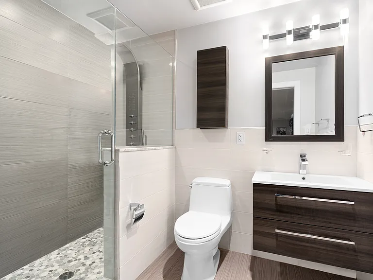 30 Main St #2E — Photo 10