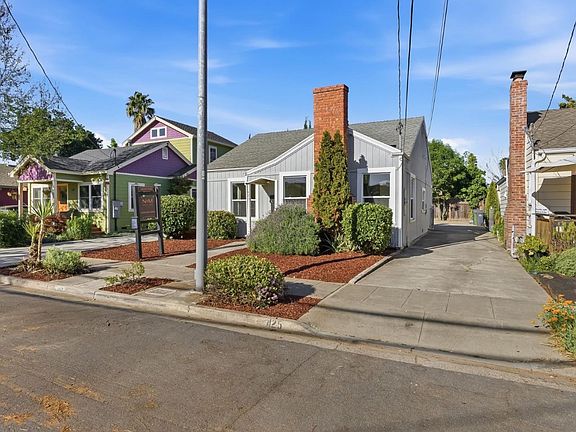 2nd image of 425 Rutland Ave