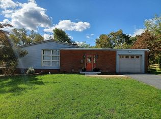 2232 Forest Dr, Waynesboro, VA 22980