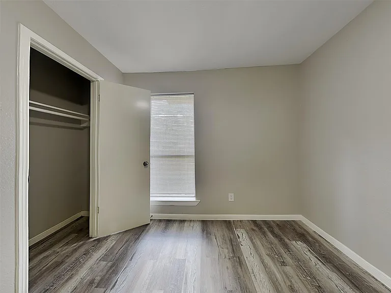 23034 Earlmist Dr — Photo 9