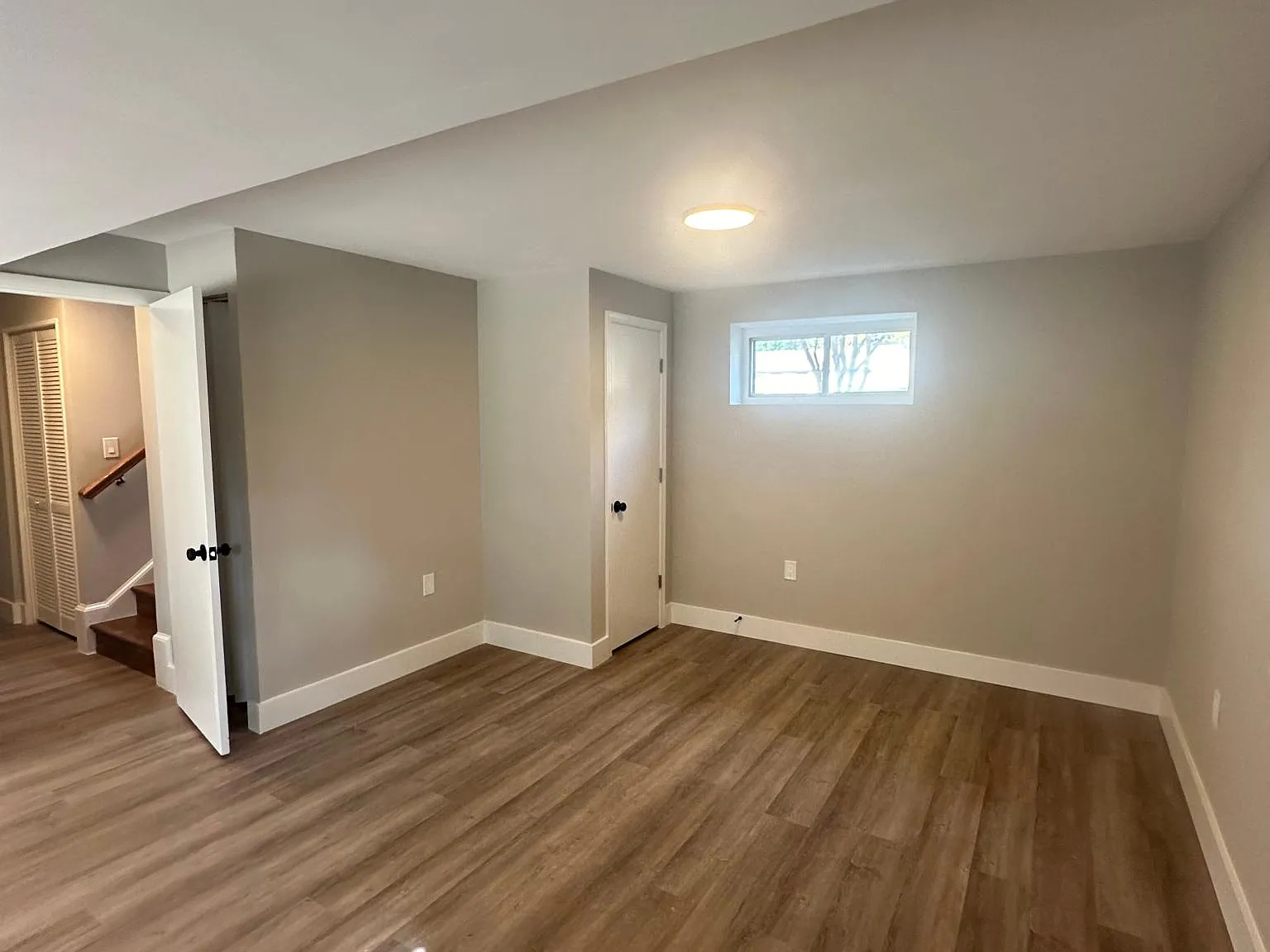 10013 Dakin Ct — Photo 4