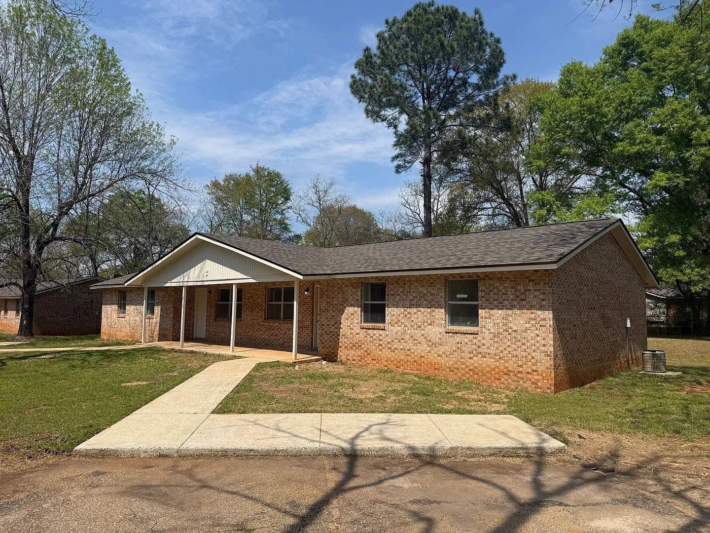 Richland Apartments Building B — Photo 3