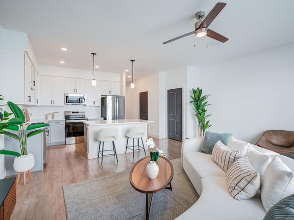 1898 Zac St #1796