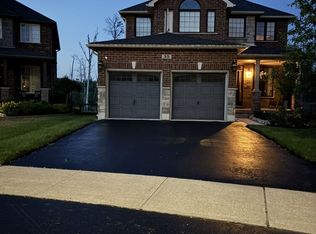 35 Marta Cres, Barrie, ON L4N 3N6
