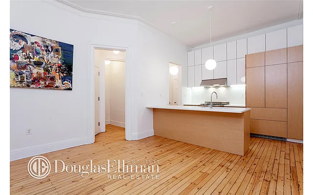 Sold by Douglas Elliman | media 19