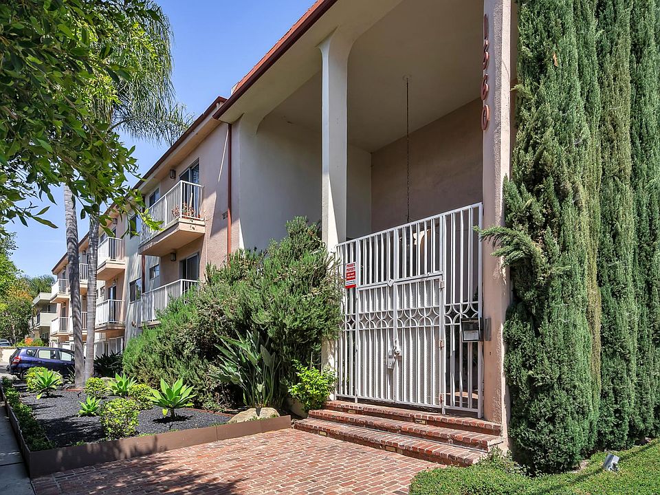 1st image of 1560 S Saltair Ave APT 103