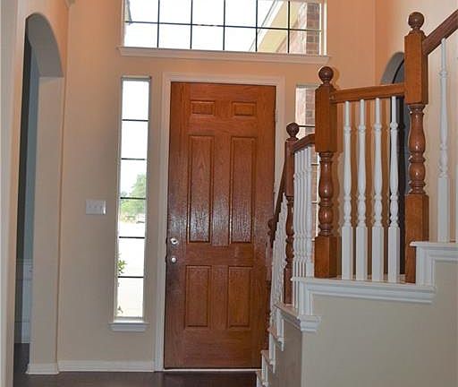 4th image of 3304 Stonewick Dr