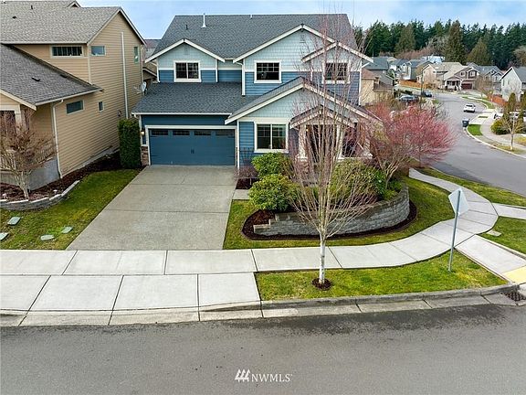 2nd image of 1304 37th Street Pl SE