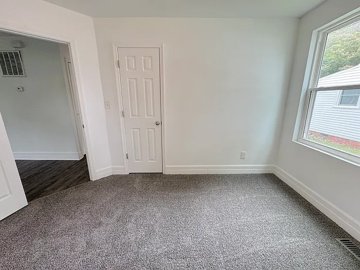 516 Homestead Ave — Photo 14
