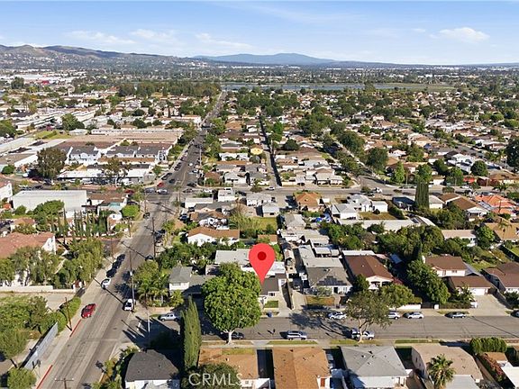 5th image of 608 Davis Ave