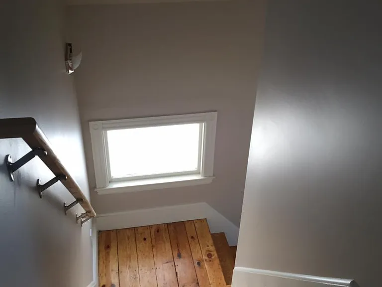 stairway 2nd/3rd floor