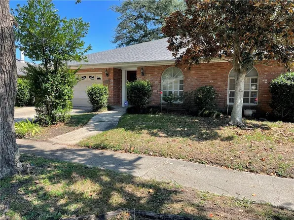 4204 Loire Dr, Kenner, LA 70065