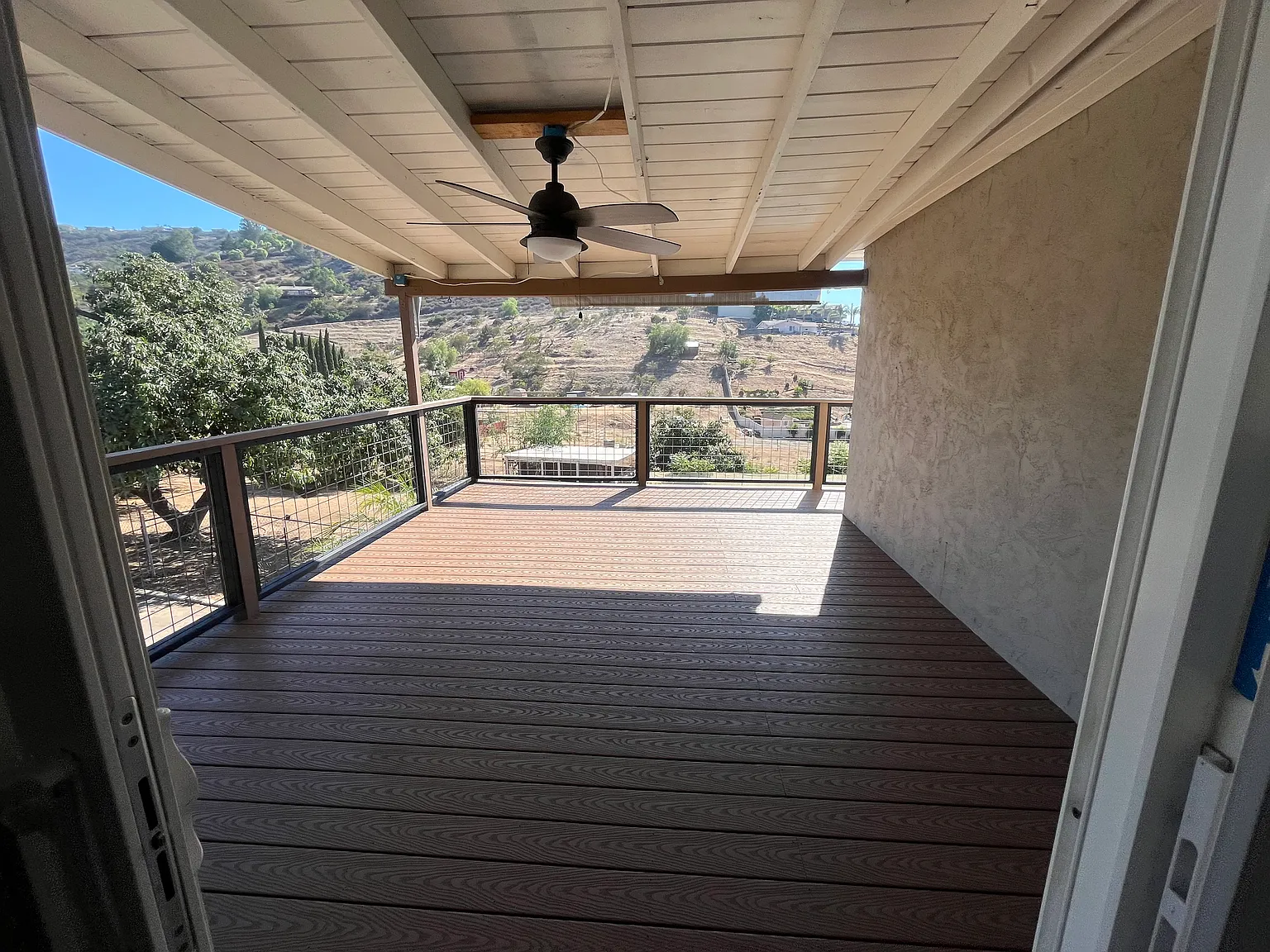 3 bed, 1959 sqft, $3,800 — Photo 2