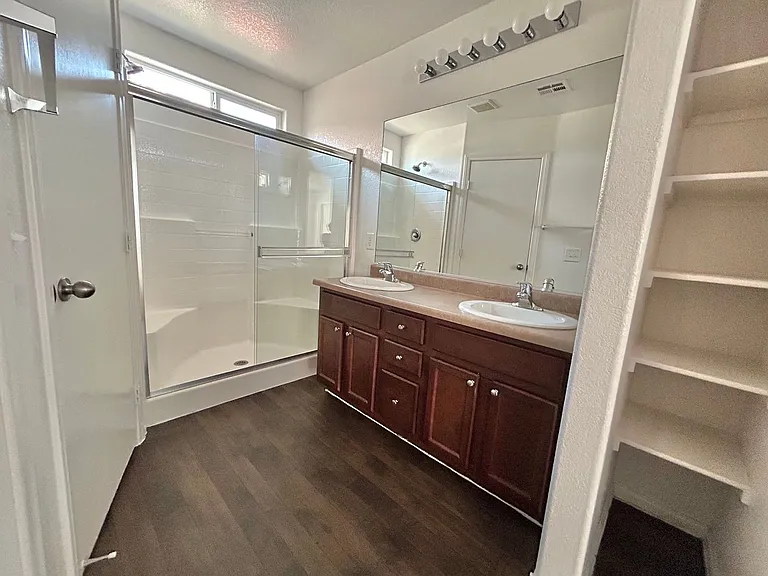 4908 Blue Marlin Ave — Photo 23