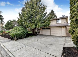 2021 Sandalwood St, Mount Vernon, WA 98273