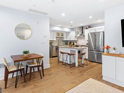 212 Bainbridge St #4, Philadelphia, PA, 19147