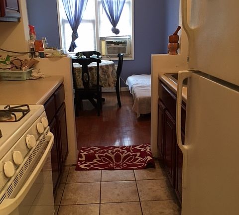 4th image of 8616 60th Ave #1F