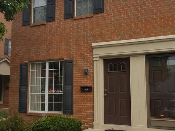 1326 Palmer House Ct