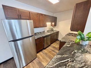2321 Badger Pkwy APT 4, Madison, WI 53713