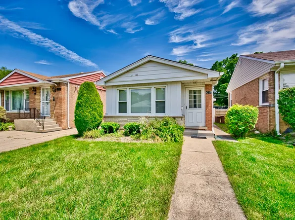 8217 Crawford Ave, Skokie, IL 60076