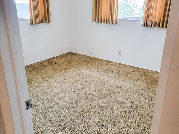 3rd image of 2730 Whitebridge Dr APT A