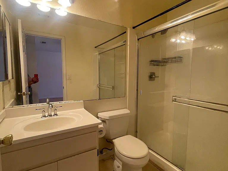 341 Lorenz Dr — Photo 10