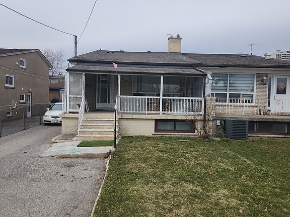 2nd image of 68 Lanyard Rd