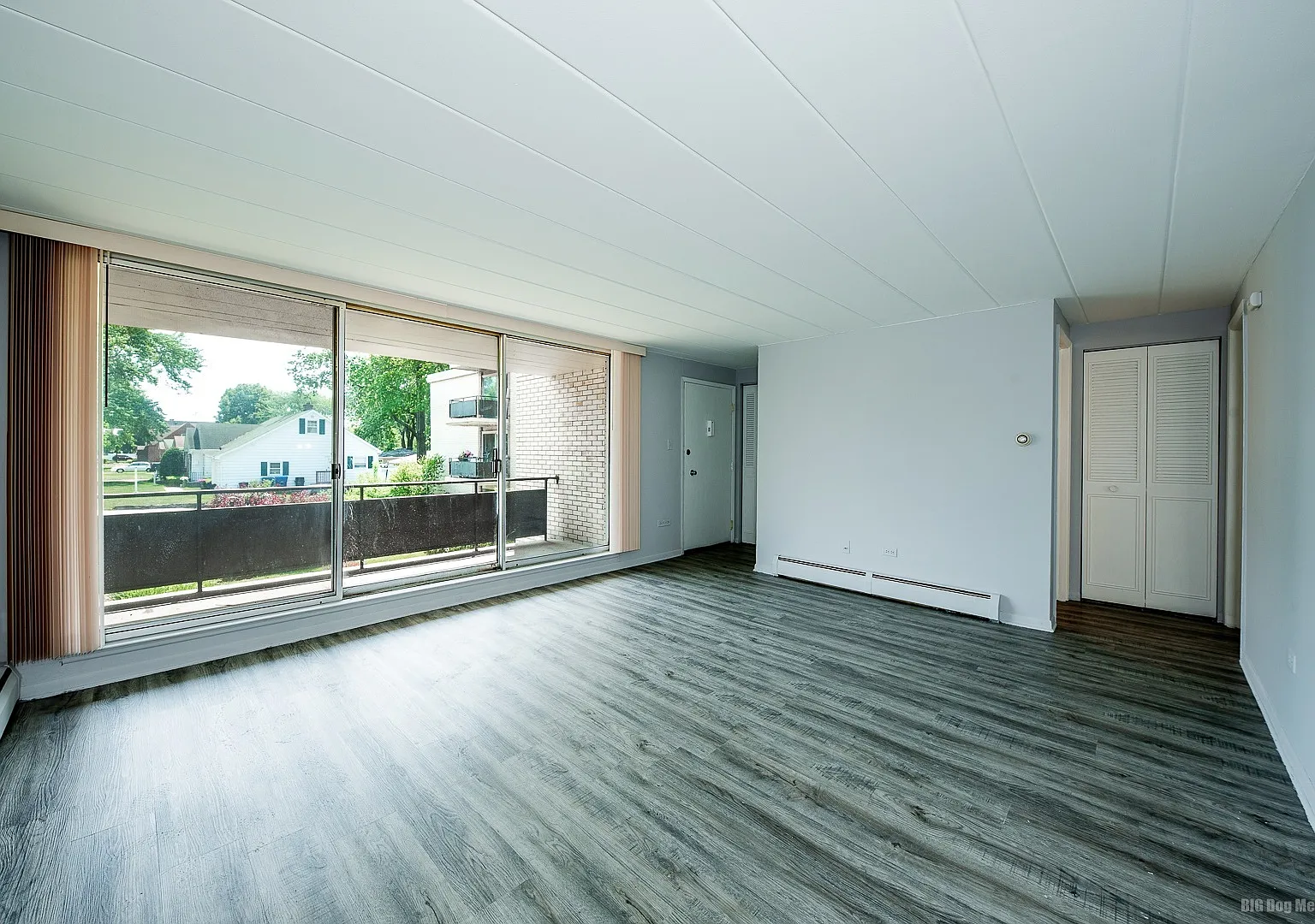 1 bed, 1000 sqft, $1,100 — Photo 4