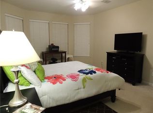 6869 Shoreway Dr, Grand Prairie, TX 75054