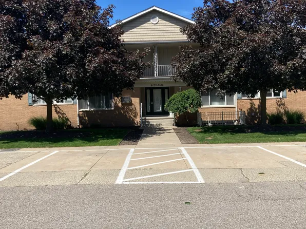 6202 Richards Dr #7, Brighton, MI 48116