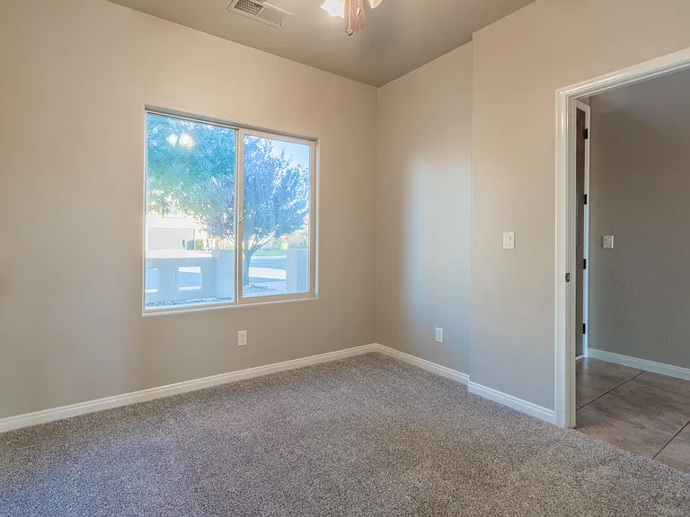2676 S Wilson Dr — Photo 23