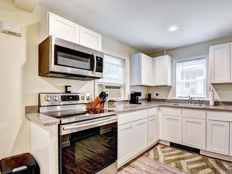 1st image of 16 West St #5