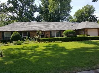 2202 N Glenwood Dr, Stillwater, OK 74075