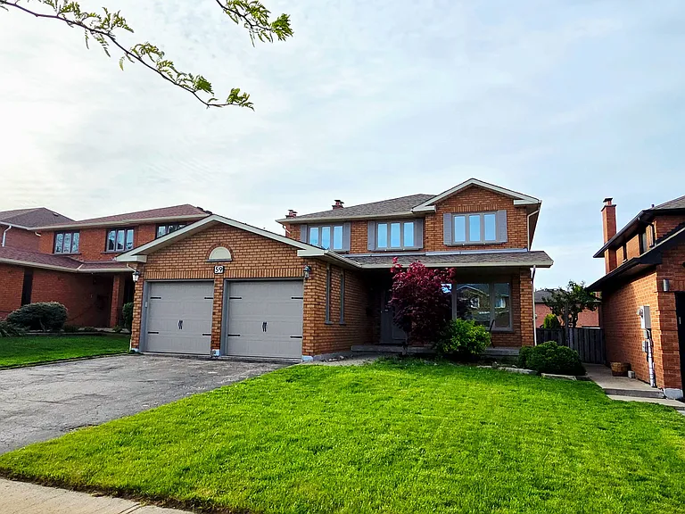 59 Foxhill Dr — Photo 1