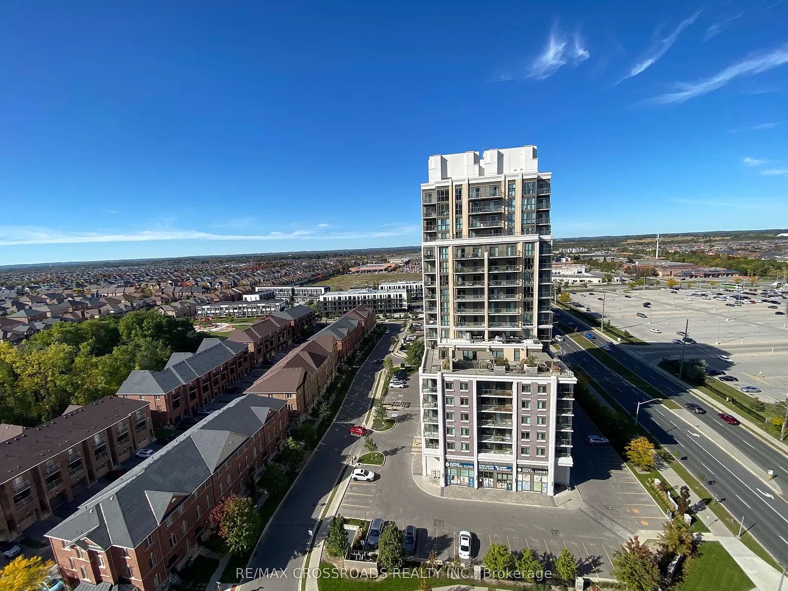 1 bed, $2,000 — Photo 1
