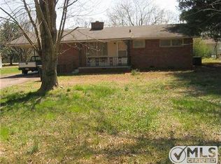 608 Forrest Blvd, Tullahoma, TN 37388