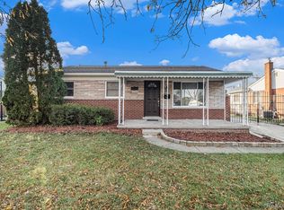 34243 Whittaker St, Clinton Township, MI 48035