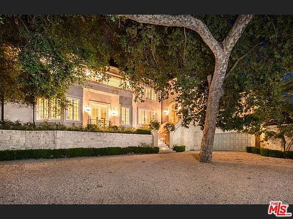 4th image of 14215 W Sunset Blvd